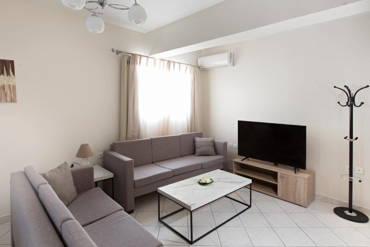 Kostas 2 Apartment Bagian luar foto